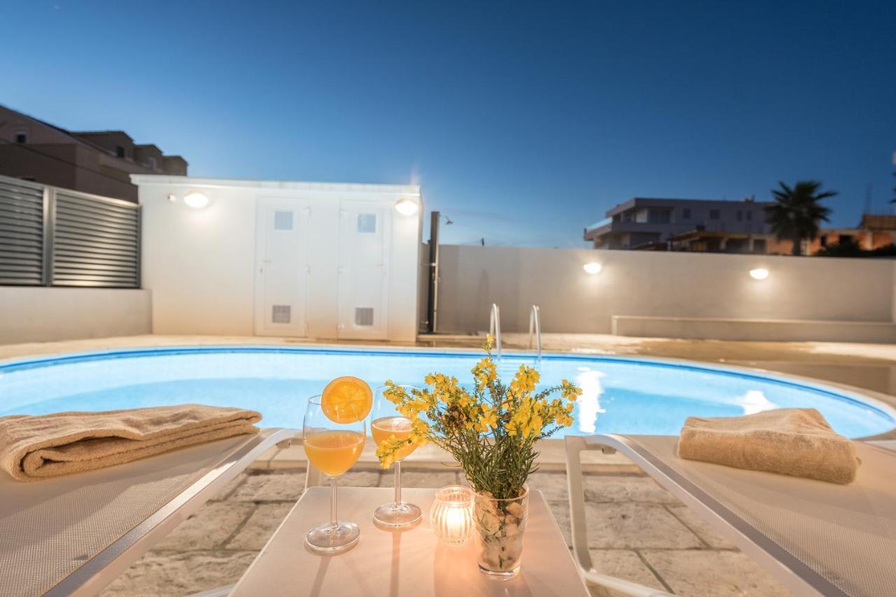 Villa Lena Luxury Apartments ノヴァリャ エクステリア 写真