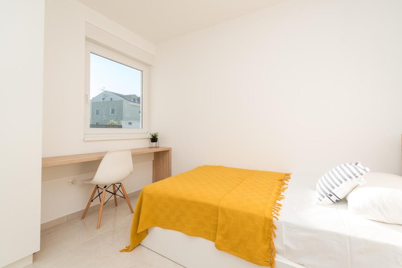 Villa Lena Luxury Apartments ノヴァリャ エクステリア 写真